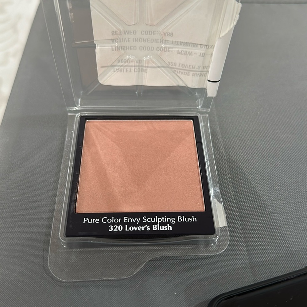 Estée Lauder Sculpting Blush